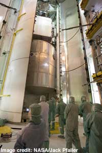 Closing payload doors